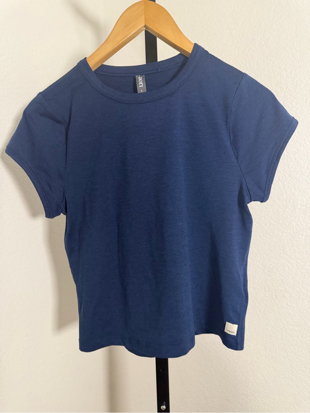 Vuori Tee BNWOT